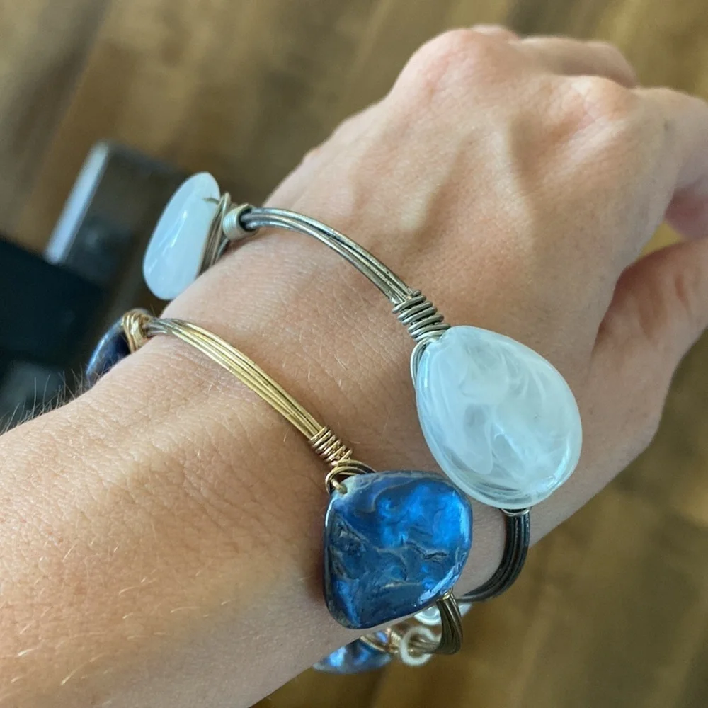 Set of two wire stone statement bracelets‎